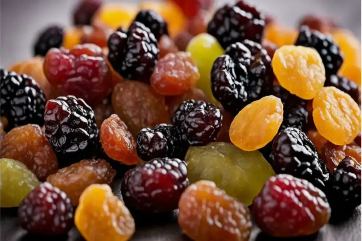 different raisins types of raisins